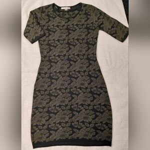 Wisp Fitted Black And Grey Floral Design Knit Dress